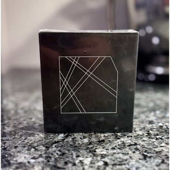 5.0 Wireless CarPlay Adapter - Picture 1 of 6